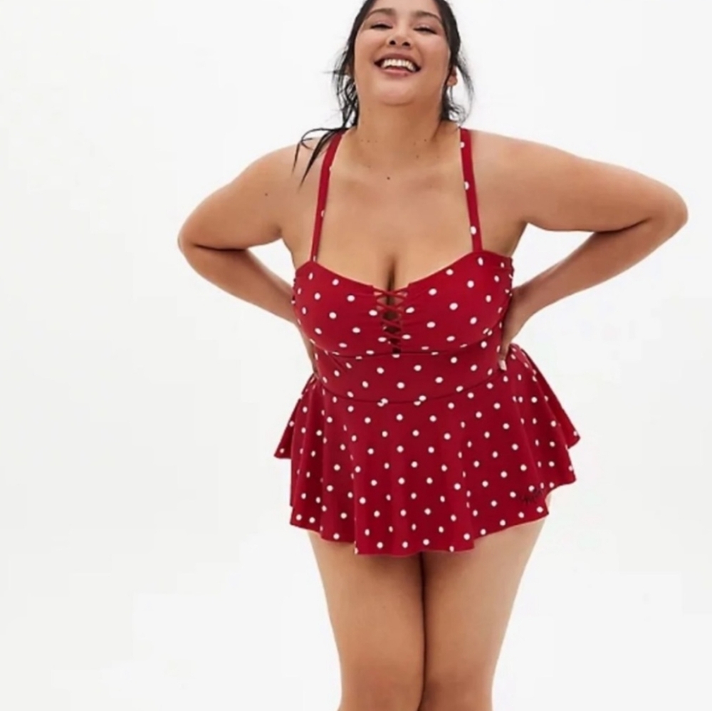 Torrid X Disney Minnie Mouse One Piece Skirted Swim Suit Polka Dot Red White 6X